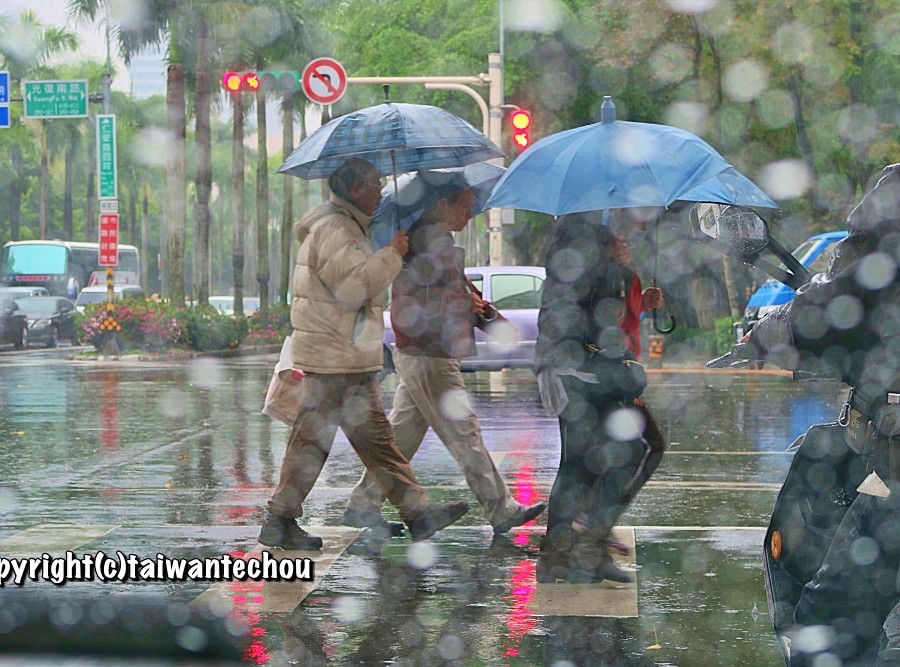 台湾の梅雨、雨季の時期はいつ？服装、持ち物は？