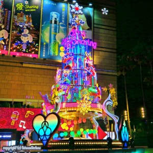 台湾のクリスマス〜年末　2020年へカウントダウン　高雄夢時代イルミネーション、コンサート！